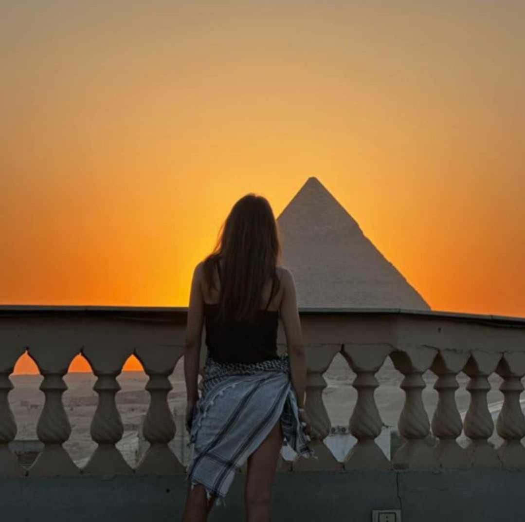 Queen Pyramids View Inn Kafret el-Gabal Kültér fotó